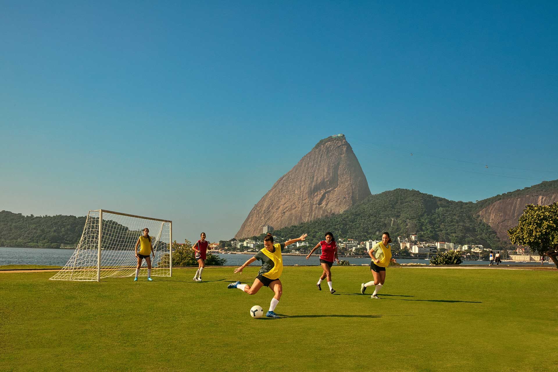 Il calcio femminile in Brasile: Passione, turismo e preparazione per la Coppa del Mondo femminile FIFA 2027